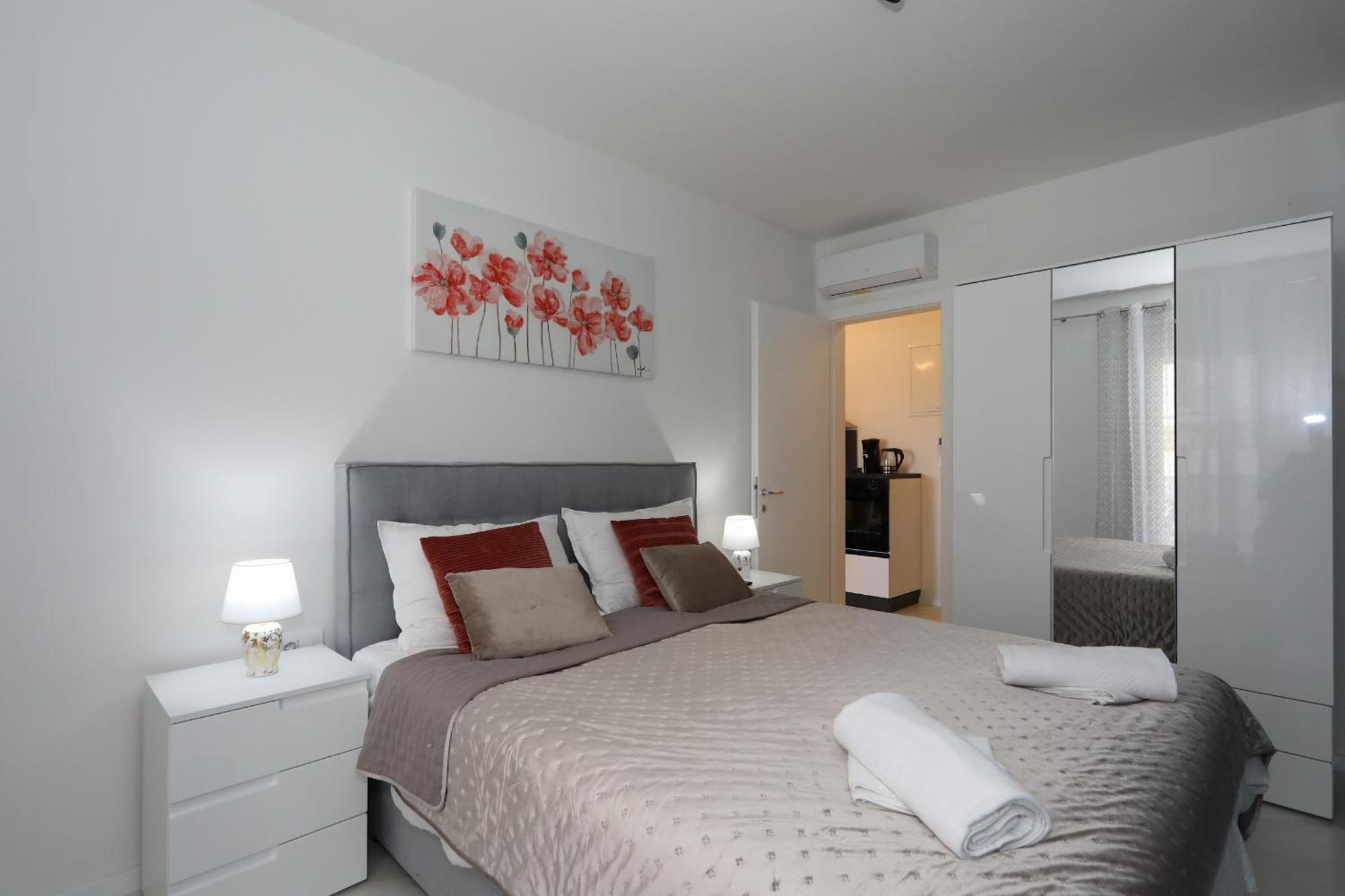 Apartment Relex With Pool & Jacuzzi Privlaka  Luaran gambar
